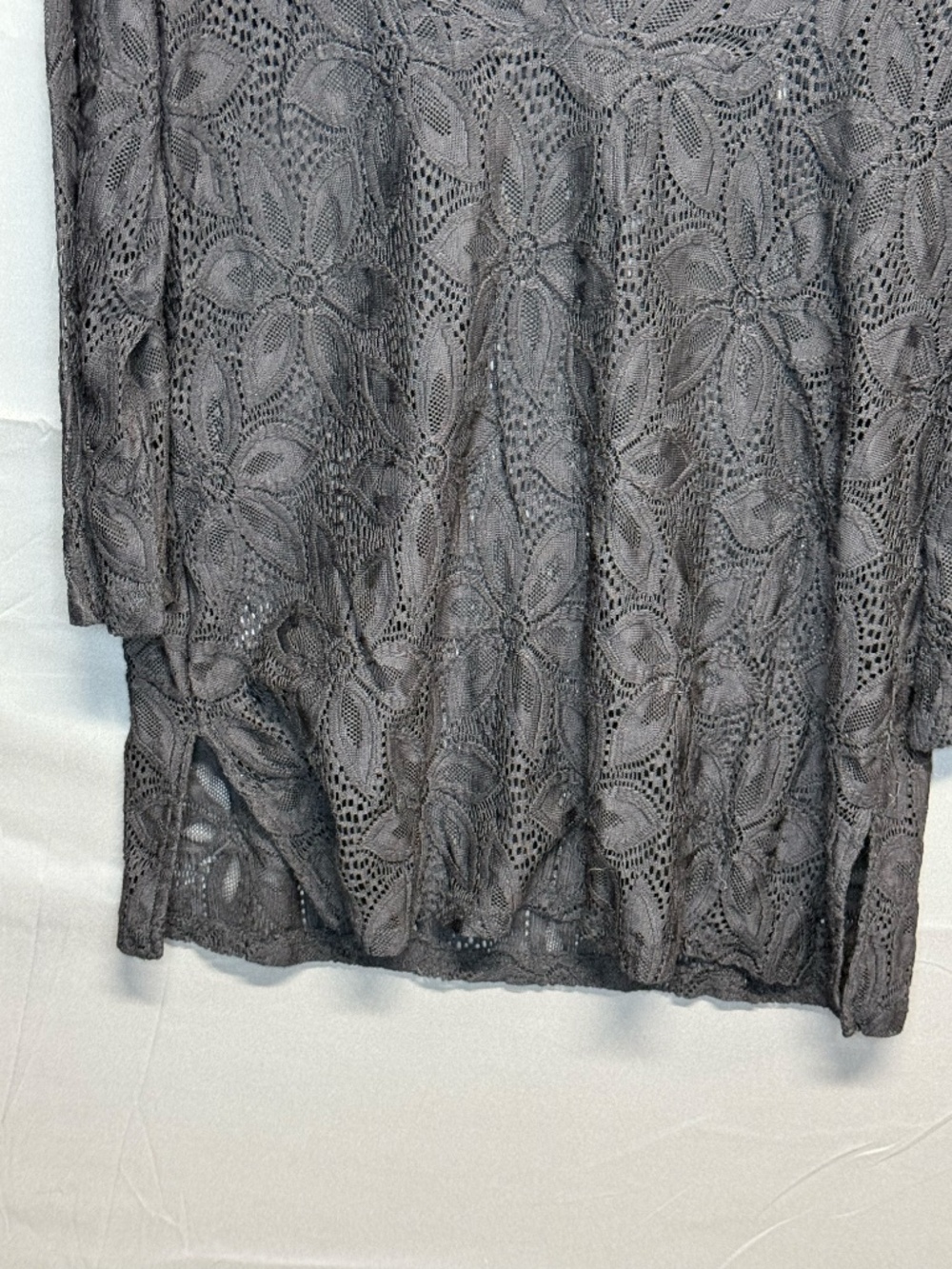 J Valdi Daisy Black Lace Swim Cover Up Tunic V Neck Top Medium Boho Resort Wear - Picture 4 of 9